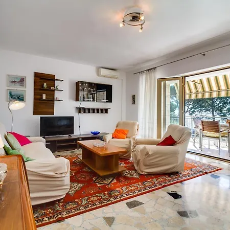 Apartment Lory With A Sea View Near The